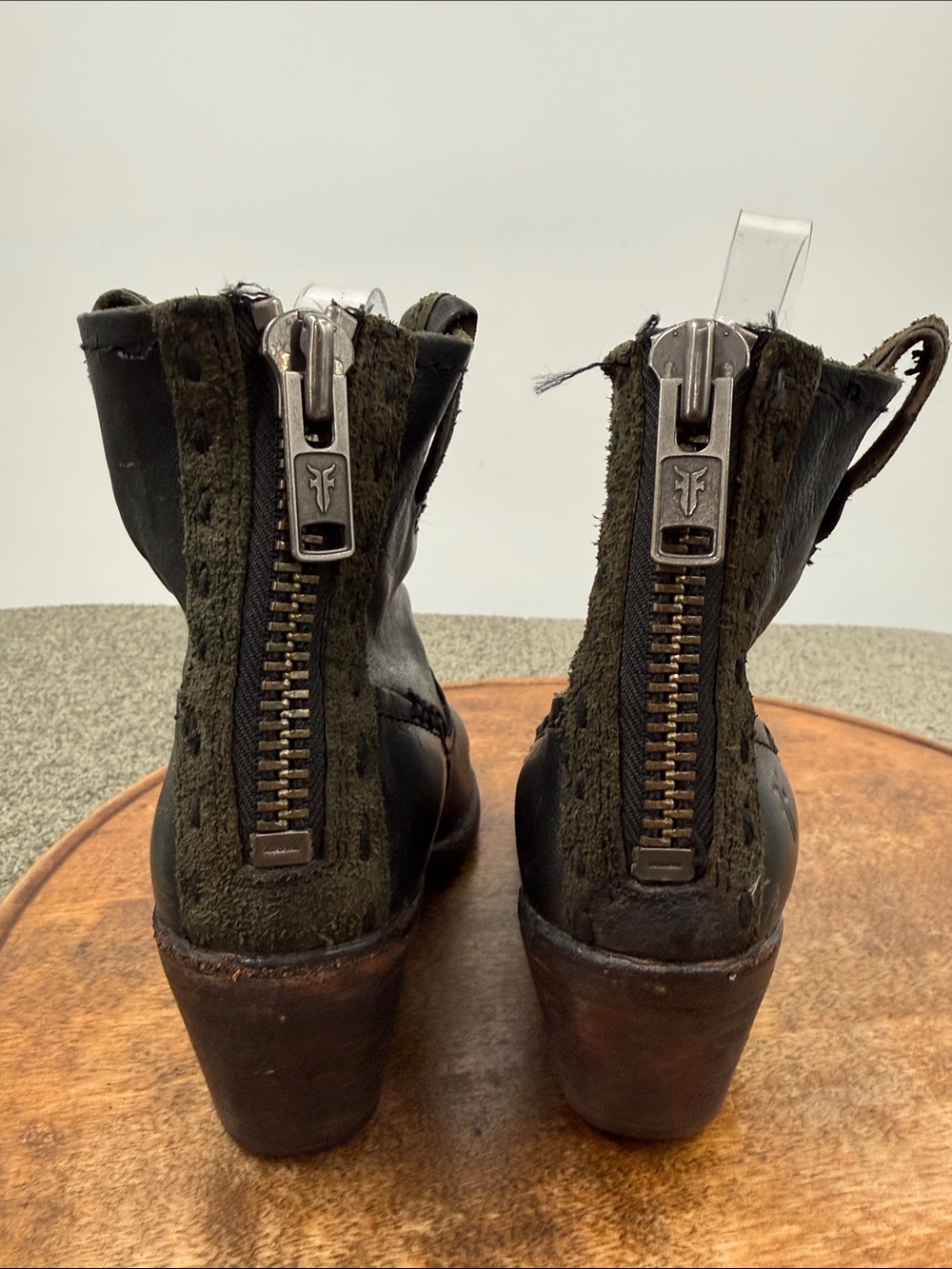 Frye Boots Wm 5.5 Leslie Artisan Black Leather Western Cowboy Low Ankle - Picture 4 of 11